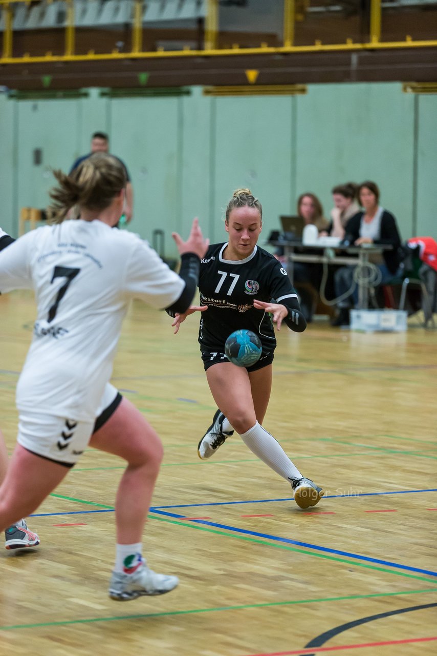 Bild 110 - C-Juniorinnen SVHU - HSD Wagrien : Ergebnis: 30:15